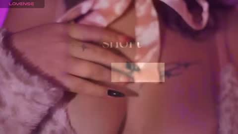 Snapshot of little_vel chatting on 04/16/26, 07:03 Im your little Velinda online show from 04/16/26, 07:03