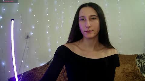 Snapshot of littleahwitch chatting on 05/11/26, 02:45 LittleAhWitch online show from 05/11/26, 02:45