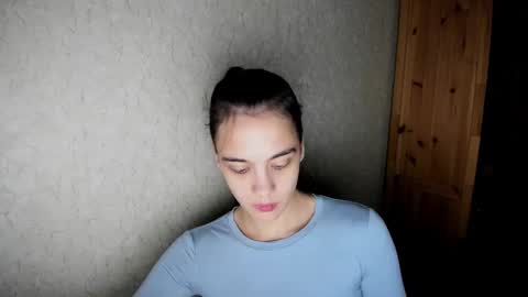 littleashleyy online show from 11/29/25, 01:47