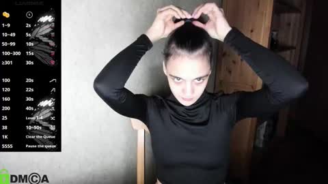 littleashleyy online show from 01/13/26, 10:48