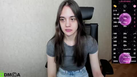 littleashleyy online show from 04/18/26, 06:12