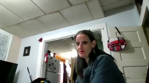 Snapshot of littlebigsquirt7945 chatting on 03/29/26, 01:27 Sady Jayne online show from 03/29/26, 01:27