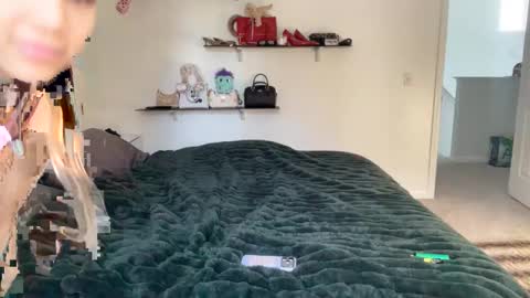 LittleCutieChloe online show from 02/09/26, 08:24