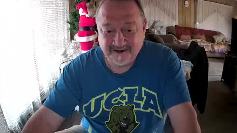 Snapshot of littled83057 chatting on 12/23/24, 07:41 Littled83057 online show from 12/23/24, 07:41