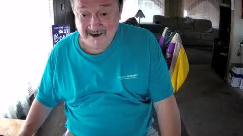 Snapshot of littled83057 chatting on 09/16/25, 07:15 Littled83057 online show from 09/16/25, 07:15