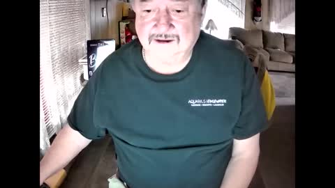 Snapshot of littled83057 chatting on 10/06/25, 03:53 Littled83057 online show from 10/06/25, 03:53