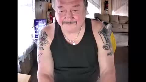 Littled83057 online show from 10/10/25, 05:34