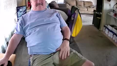 Snapshot of littled83057 chatting on 11/04/25, 08:30 Littled83057 online show from 11/04/25, 08:30