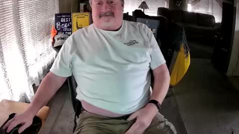 Littled83057 online show from 02/20/26, 07:36