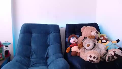 Snapshot of littledicklatin chatting on 03/20/26, 09:30 Manu online show from 03/20/26, 09:30