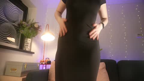 Emily Hill online show from 03/25/26, 09:21