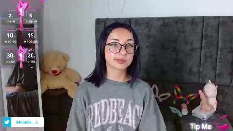 your little bunny  online show from 09/24/25, 10:40