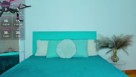 Lana online show from 11/04/25, 09:52