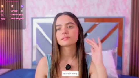 Snapshot of littleesara18 chatting on 05/11/26, 11:16 Sara online show from 05/11/26, 11:16