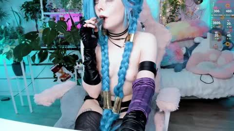 Riza Riri Puff  online show from 01/27/25, 11:33