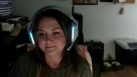 Snapshot of littlegemini93 chatting on 03/08/26, 10:41 Fortuitous Fox online show from 03/08/26, 10:41