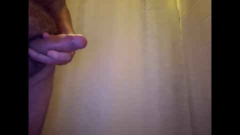 littleguyy888 online show from 02/18/26, 01:07