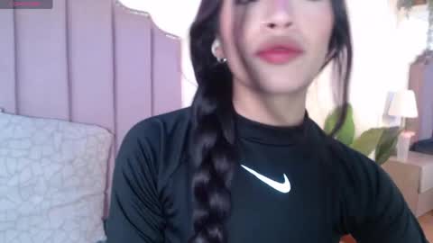 Snapshot of littlejade_dh chatting on 05/26/26, 11:50 littlejade_dh online show from 05/26/26, 11:50