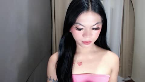 littlelace_ online show from 05/24/26, 10:37