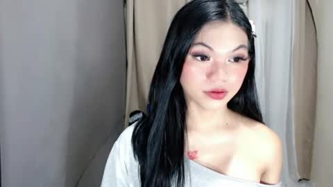 Snapshot of littlelace_ chatting on 06/13/26, 01:36 littlelace_ online show from 06/13/26, 01:36