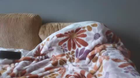 littlelovesbig online show from 09/19/25, 08:09