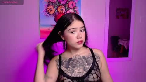Snapshot of littlelulu01 chatting on 07/07/26, 04:37 Call me Lulu online show from 07/07/26, 04:37