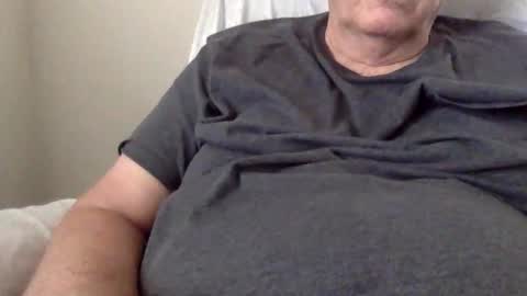 Snapshot of littlemaff chatting on 11/13/25, 08:52 Maff online show from 11/13/25, 08:52