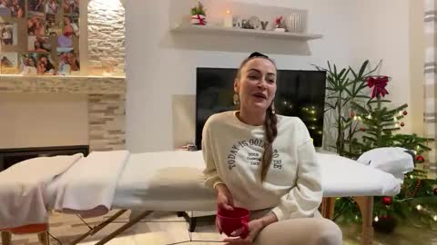 littlemi_bigd online show from 01/14/26, 06:24