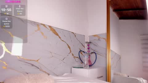 Snapshot of littlemichiko chatting on 01/30/25, 02:16 littlemichiko online show from 01/30/25, 02:16