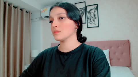 Sarahs Room online show from 01/05/25, 11:12