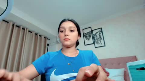 Sarahs Room online show from 03/10/25, 11:27