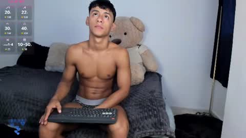 Snapshot of littleparker chatting on 06/27/26, 01:39 PARKER online show from 06/27/26, 01:39