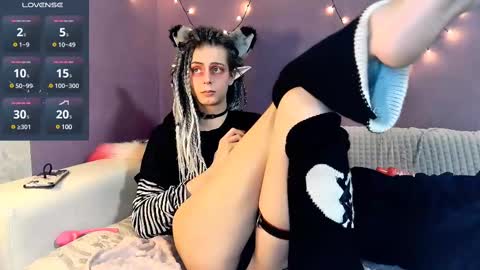 Snapshot of littlepinkcat chatting on 02/28/25, 10:06 Felix online show from 02/28/25, 10:06