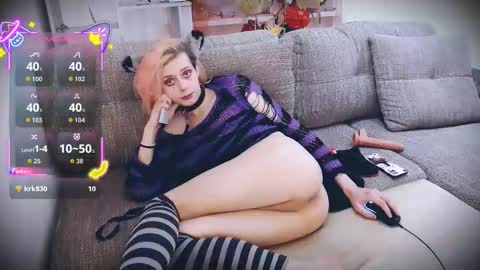 Snapshot of littlepinkcat chatting on 11/19/25, 07:58 Felix online show from 11/19/25, 07:58