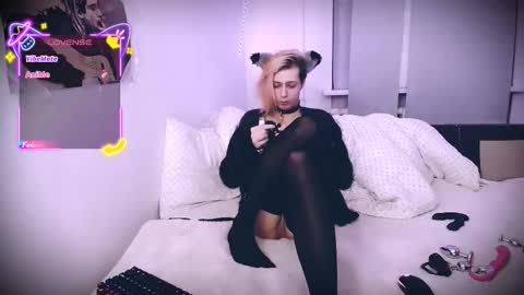 Snapshot of littlepinkcat chatting on 12/05/25, 08:38 Felix online show from 12/05/25, 08:38