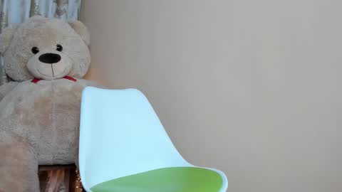 Snapshot of littlepinky77 chatting on 02/13/25, 09:30 Pinky online show from 02/13/25, 09:30