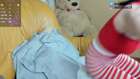 Snapshot of littlepinky77 chatting on 09/20/25, 11:11 Pinky online show from 09/20/25, 11:11