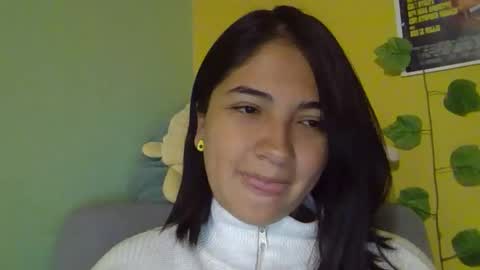 Mia  Wednesday to Sunday 730 am to 1030 am Colombian Hour D online show from 11/09/25, 10:41