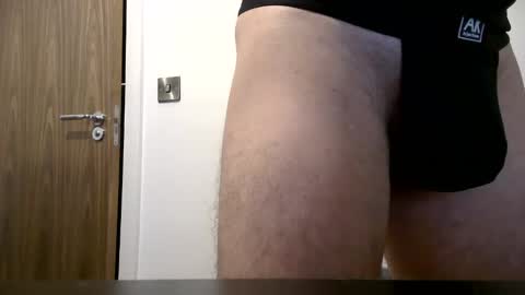 Snapshot of littleprincegotkinky chatting on 02/01/26, 02:10 yettobebroken online show from 02/01/26, 02:10