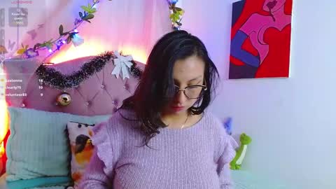 Snapshot of littlerouse_ chatting on 12/11/24, 05:21 Ruby Rouse online show from 12/11/24, 05:21