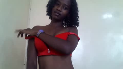 littlesandie online show from 01/07/25, 05:12