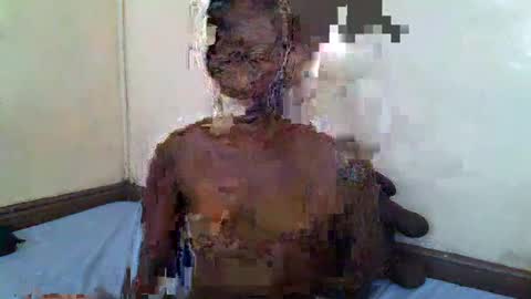 littlesandie online show from 02/10/25, 07:47