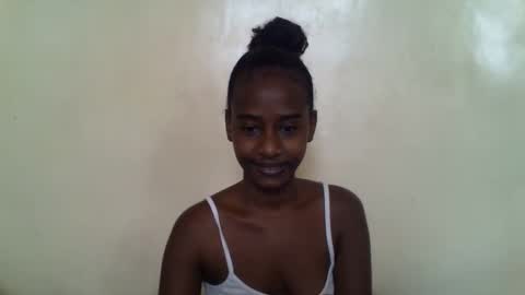 littlesandie online show from 11/11/25, 06:24