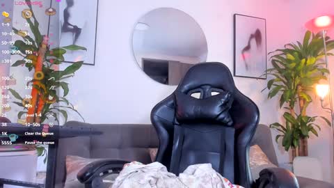 Snapshot of littlesexyrubi chatting on 01/03/25, 01:47 LITTLE SEXY RUBY online show from 01/03/25, 01:47