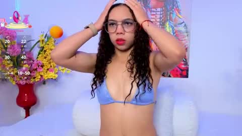 Snapshot of littlesky__ chatting on 04/12/26, 01:16 Kimberly online show from 04/12/26, 01:16