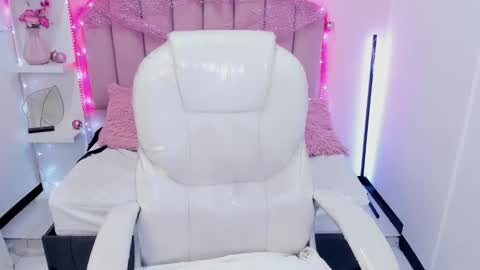  sofii  online show from 03/03/26, 11:10