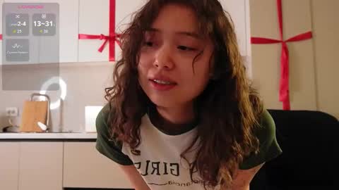 Ayumi or Yumi online show from 02/13/26, 12:12