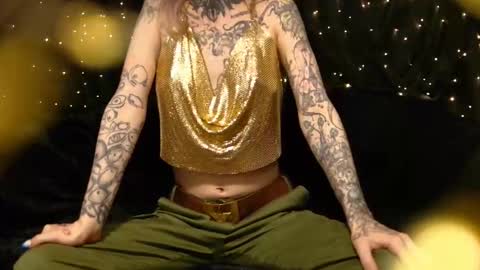 Niki  free tg channel with some photos gifs and info about streams  online show from 10/27/25, 05:50