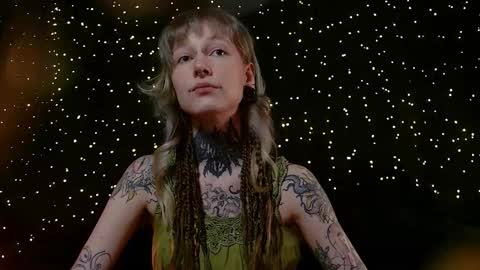 Niki  free tg channel with some photos gifs and info about streams  online show from 03/13/26, 07:42