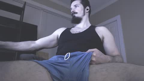 Snapshot of littlesumthinsumthin chatting on 01/01/25, 01:37 Alex or LSS online show from 01/01/25, 01:37